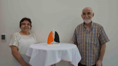 Sigara bağımlısı çift yıllar sonra sigarayı bıraktı