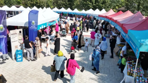 İnegöl’de Hanımeli alışveriş şenliği