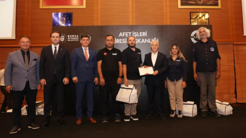 Başkan Bozbey'den orman kahramanlarına teşekkür