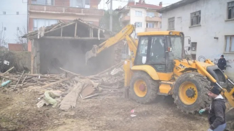 Yenişehir'de metruk binalara vize yok