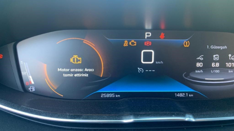 Sıfır araç kabusu oldu!