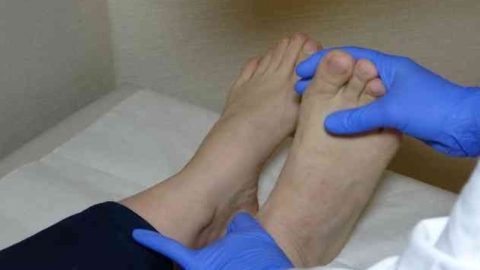 Düz tabanlıkta erken tanı iyileştiriyor