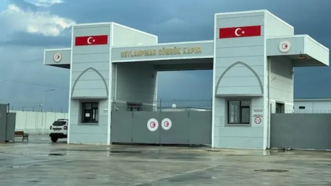 Suriye’ye pasaportla geçiş başladı