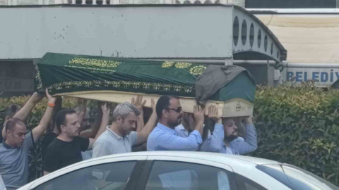 Kreş havuzunda fenalaşan Berra, son yolculuğuna uğurlandı