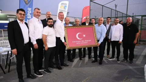 Karacabey Belediye Başkanı Karabatı’dan taraftara çağrı