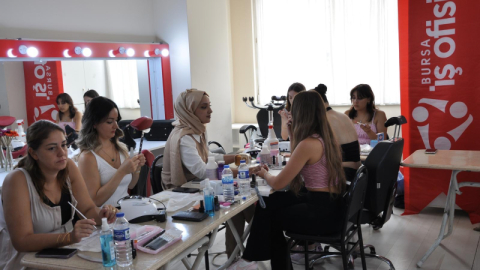 Büyükşehir'den kadın istihdamı tam destek