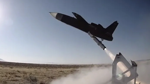 Şimşek K ilk kez roket destekli uçuş yaptı