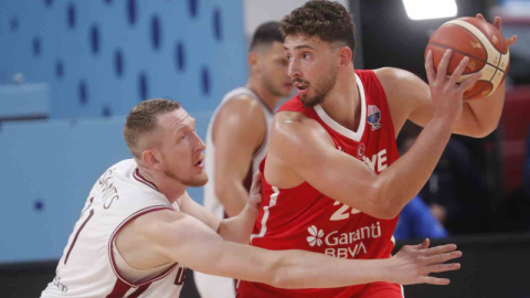 A Milli Erkek Basketbol Takımı, Avrupa Şampiyonası’na galibiyetle başladı