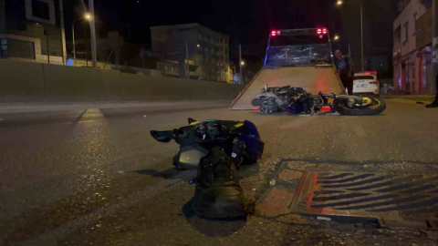 Motosiklet kazasında iki ağır yaralı