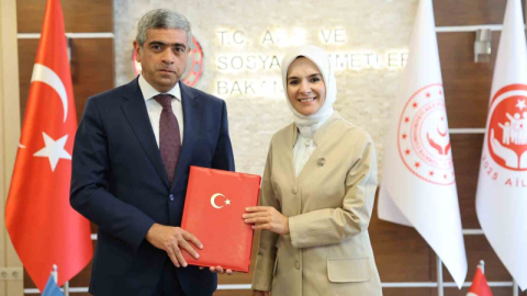 Bakan Göktaş, Azerbaycanlı mevkidaşıyla görüştü