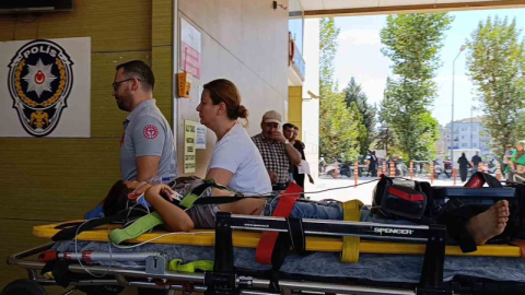 Balkondan düşen 9 yaşındaki çocuk ağır yaralandı