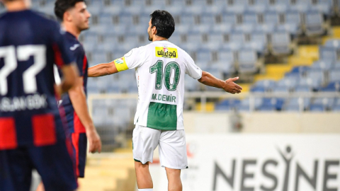 Bursaspor Mersin'de güldü