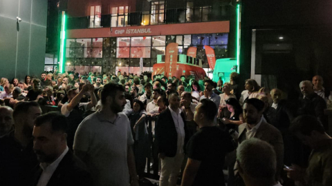 CHP, İstanbul İl Başkanlığı binasını kapatma kararı aldı