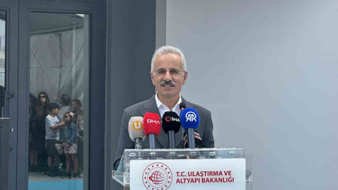 Ulaştırma Bakanı Uraloğlu: "2025 yılının ilk 8 ayında 26 bin 264 gemi trafiği gerçekleşti"