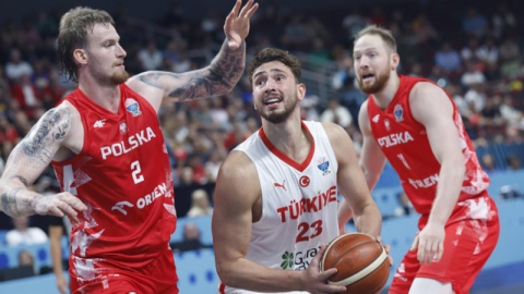 12 Dev Adam yarı finalde