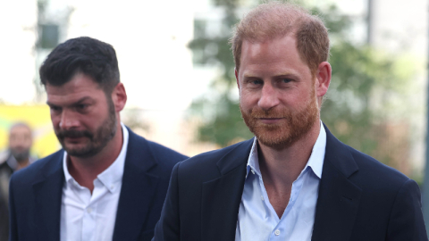 Prens Harry babası Kral III. Charles ile görüştü