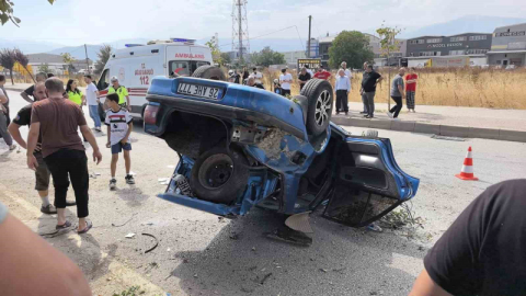 Takla atarak karşı yola geçti
