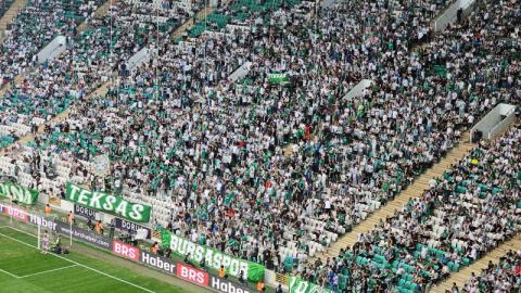 Bursaspor taraftarıyla birlikte kazandı