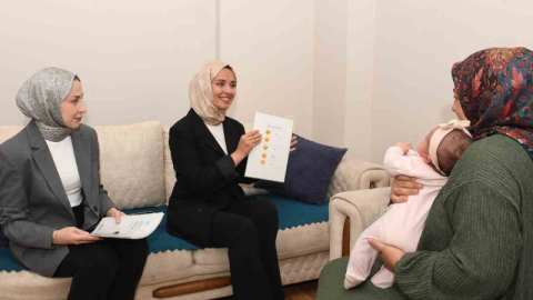 Osmangazi Belediyesi yeni doğum yapan annelerin yanında