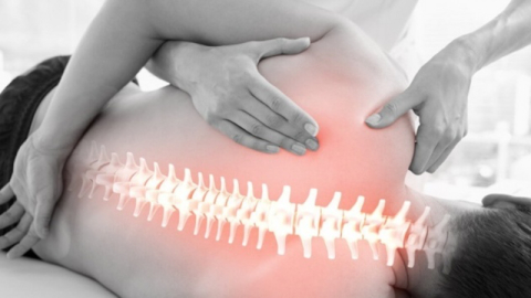 Manuel terapi ile doğal ve etkili ağrı yöntemi