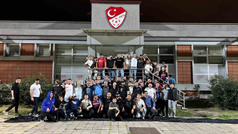 Trabzonspor taraftarları TFF’ye tepki gösterdi