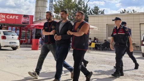 İnegöl'de FETÖ firarisi yakalandı