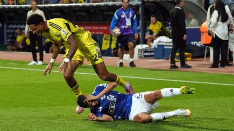 10 kişi Kasımpaşa Fenerbahçe ile berabere kaldı