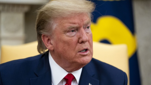 Trump: "İlaç şirketlerinin ürünlerine yüzde 100 gümrük vergisi uygulanacak'