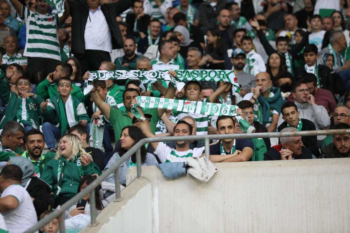 (FOTO GALERİ) Bursaspor-Isparta 32 Spor Taraftar Fotoğrafları-1