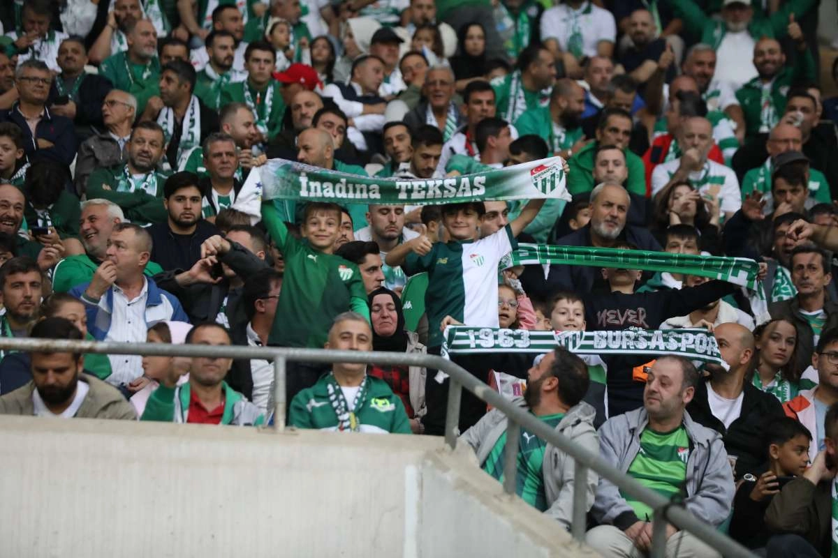 (FOTO GALERİ) Bursaspor-Isparta 32 Spor Taraftar Fotoğrafları-1
