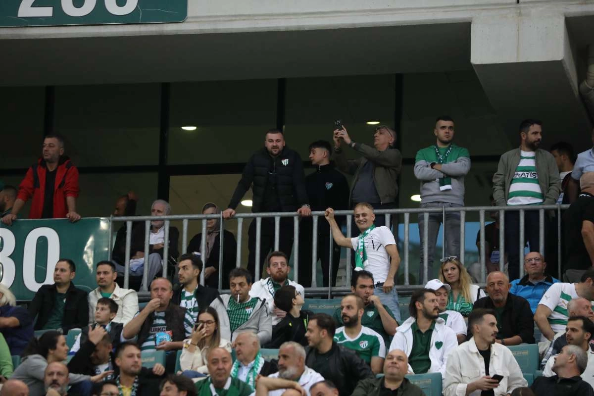 (FOTO GALERİ) Bursaspor-Isparta 32 Spor Taraftar Fotoğrafları-1