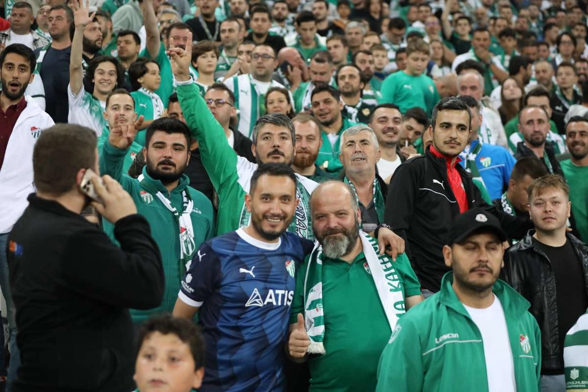 (FOTO GALERİ) Bursaspor-Isparta 32 Spor Taraftar Fotoğrafları-1