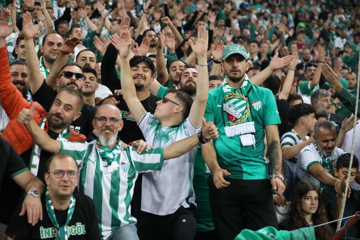 (FOTO GALERİ) Bursaspor-Isparta 32 Spor Taraftar Fotoğrafları-1