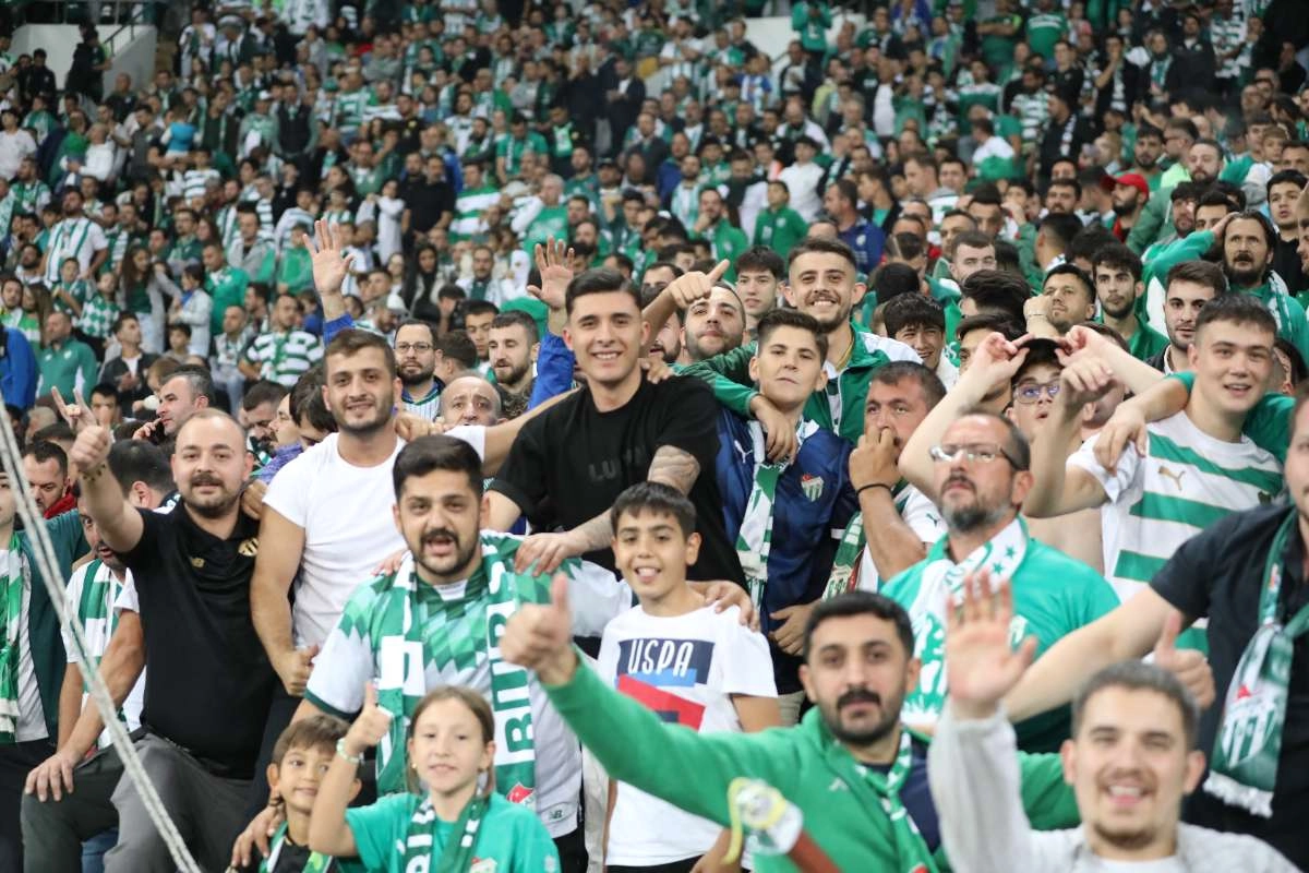 (FOTO GALERİ) Bursaspor-Isparta 32 Spor Taraftar Fotoğrafları-1