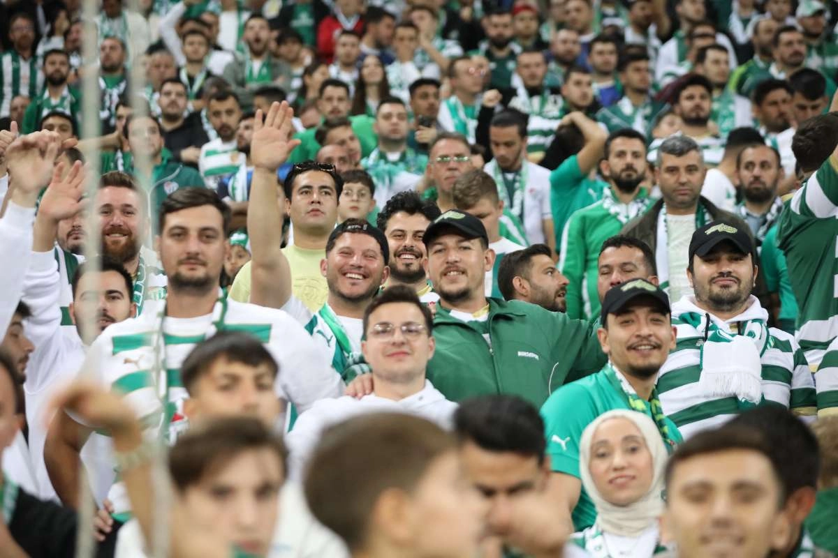 (FOTO GALERİ) Bursaspor-Isparta 32 Spor Taraftar Fotoğrafları-1