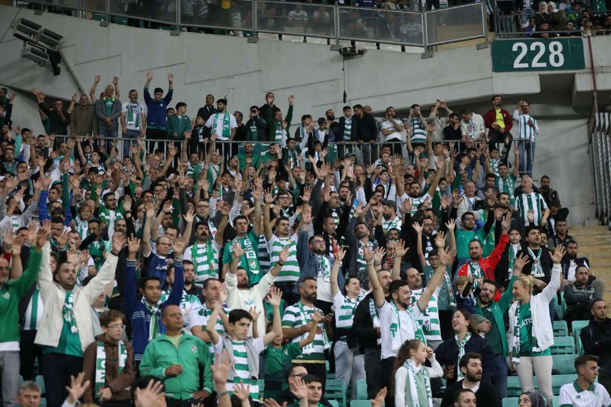 (FOTO GALERİ) Bursaspor-Isparta 32 Spor Taraftar Fotoğrafları-1