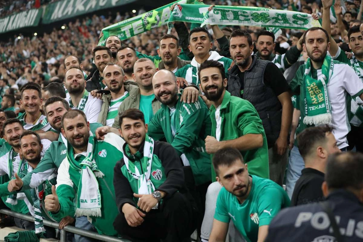 (FOTO GALERİ) Bursaspor-Isparta 32 Spor Taraftar Fotoğrafları-1