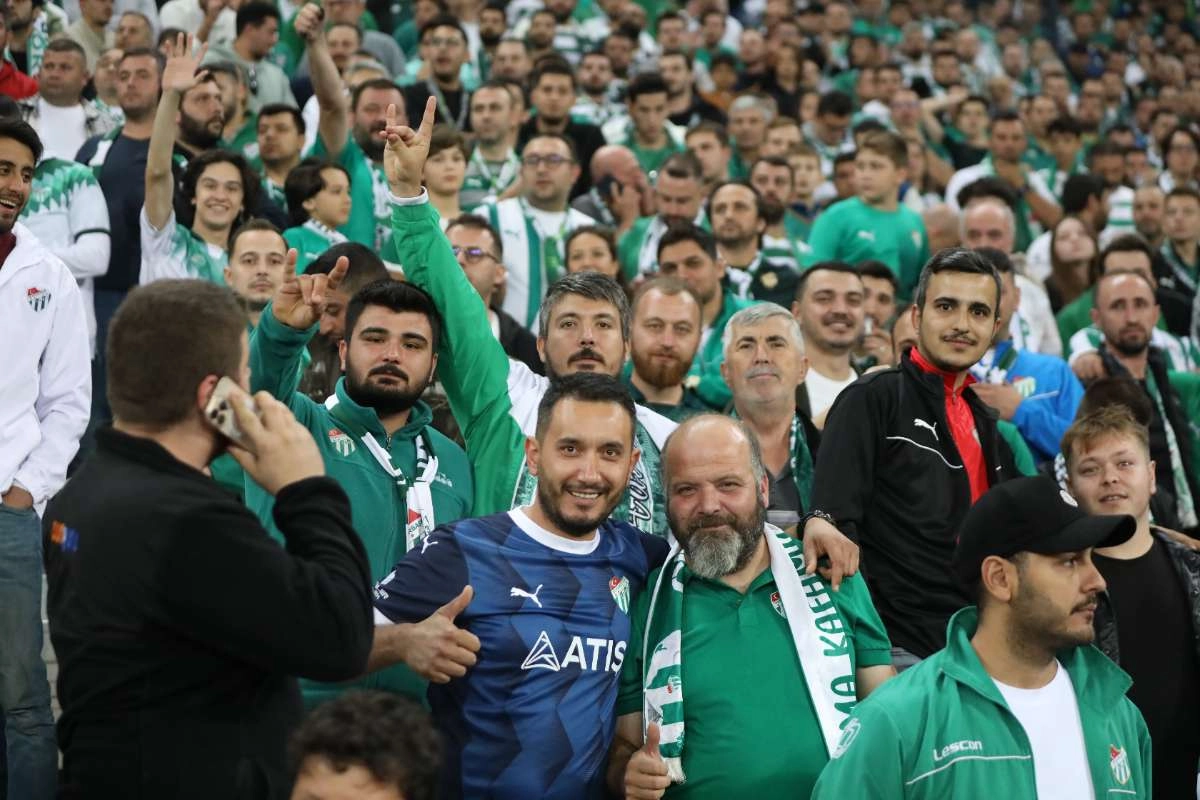(FOTO GALERİ) Bursaspor-Isparta 32 Spor Taraftar Fotoğrafları-1