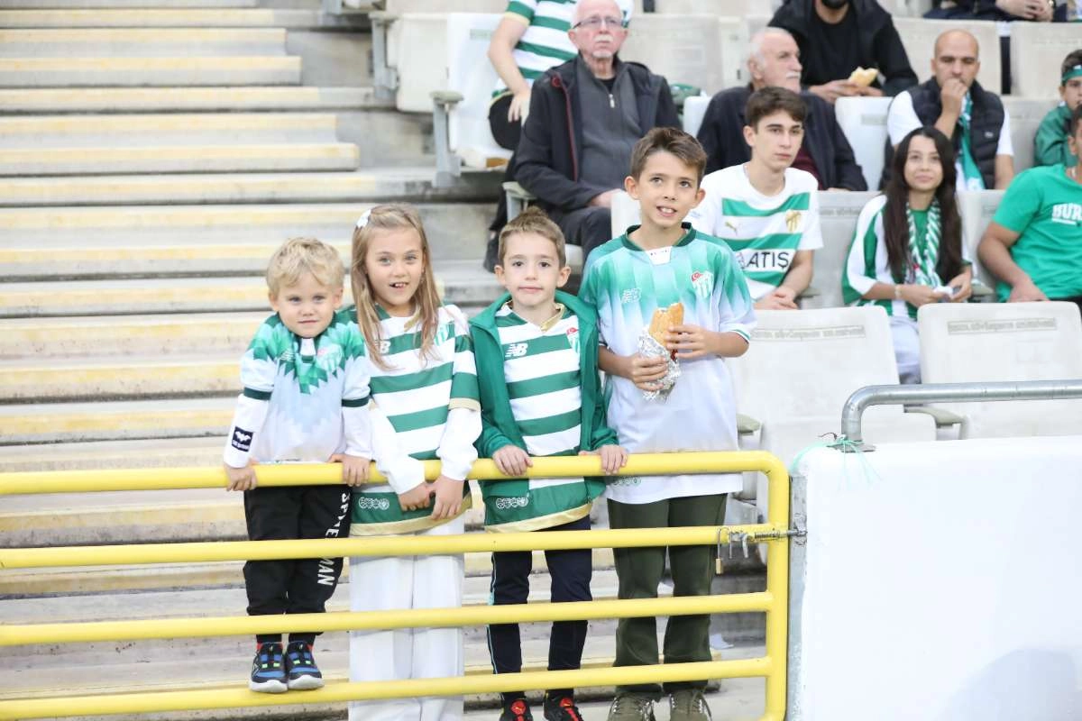 (FOTO GALERİ) Bursaspor-Isparta 32 Spor Taraftar Fotoğrafları-1