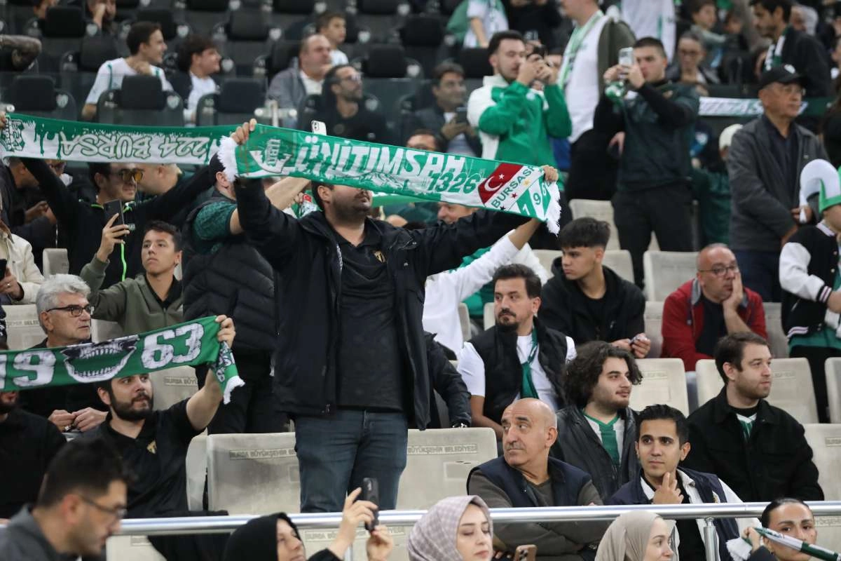 (FOTO GALERİ) Bursaspor-Isparta 32 Spor Taraftar Fotoğrafları-1