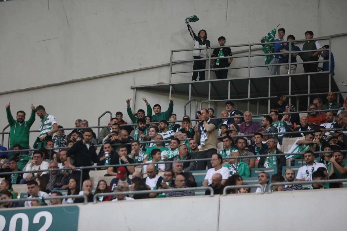 (FOTO GALERİ) Bursaspor-Isparta 32 Spor Taraftar Fotoğrafları-1
