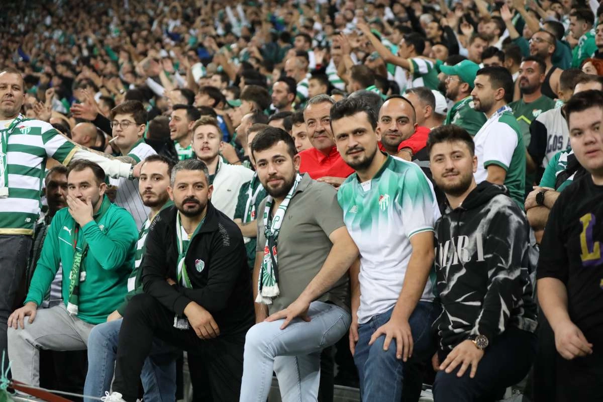 (FOTO GALERİ) Bursaspor-Isparta 32 Spor Taraftar Fotoğrafları-1