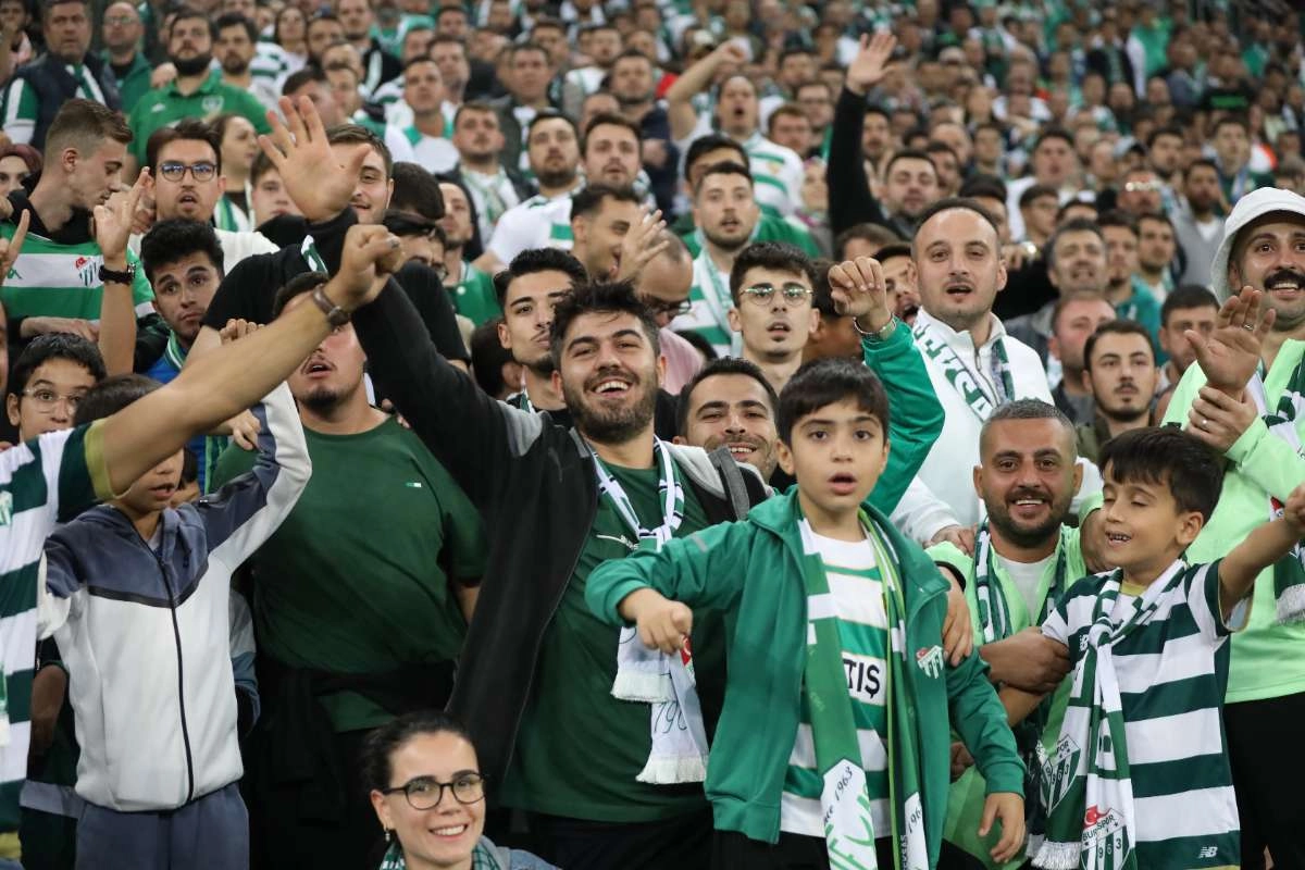 (FOTO GALERİ) Bursaspor-Isparta 32 Spor Taraftar Fotoğrafları-1