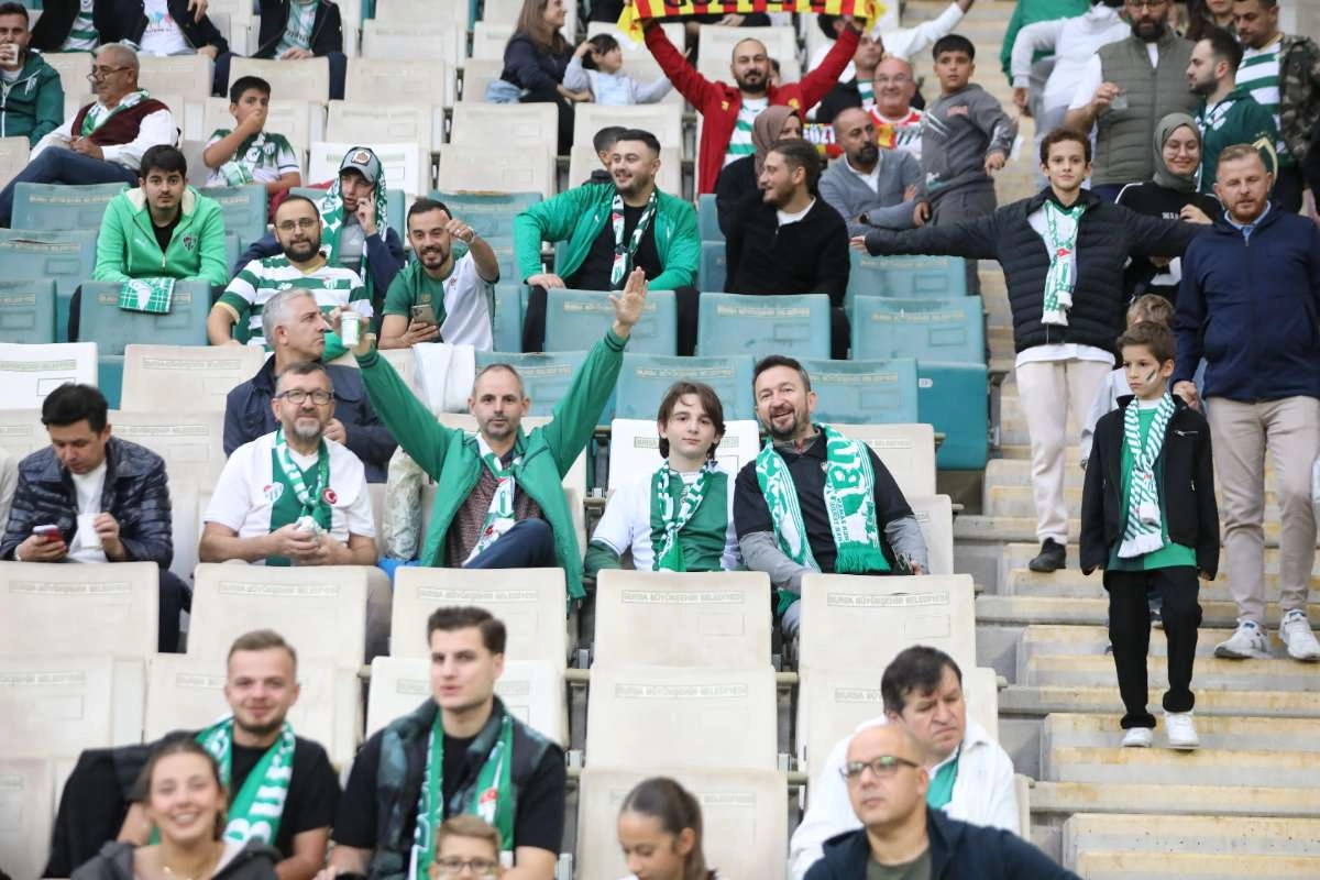 (FOTO GALERİ) Bursaspor-Isparta 32 Spor Taraftar Fotoğrafları-1