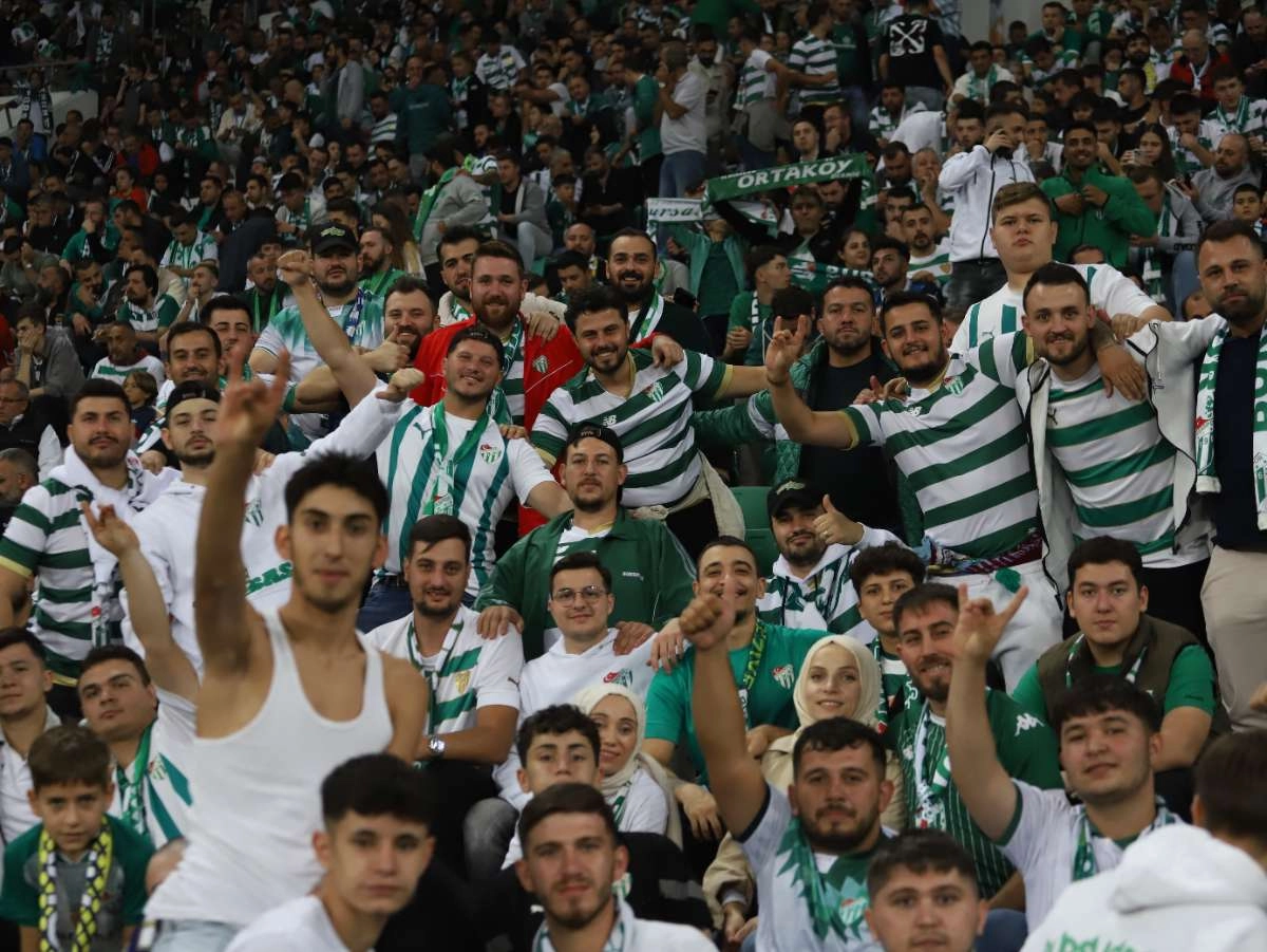 (FOTO GALERİ) Bursaspor-Isparta 32 Spor Taraftar Fotoğrafları-2