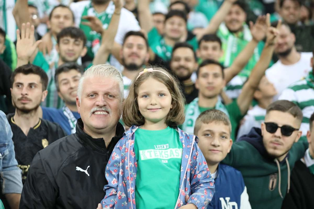 (FOTO GALERİ) Bursaspor-Isparta 32 Spor Taraftar Fotoğrafları-1