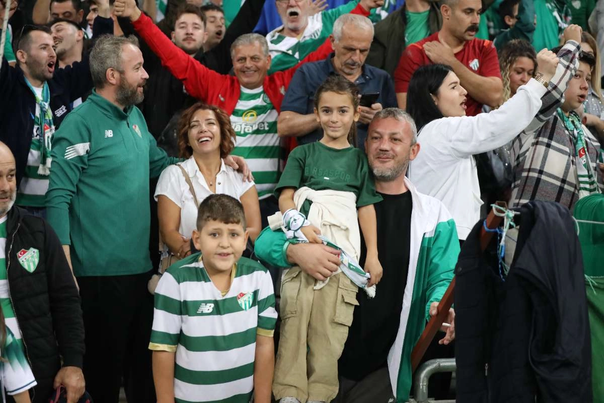 (FOTO GALERİ) Bursaspor-Isparta 32 Spor Taraftar Fotoğrafları-1