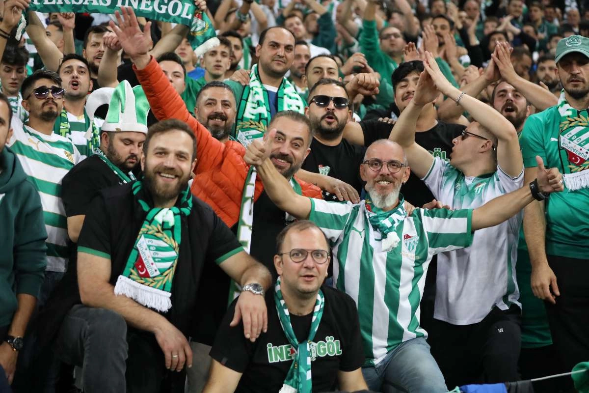 (FOTO GALERİ) Bursaspor-Isparta 32 Spor Taraftar Fotoğrafları-1