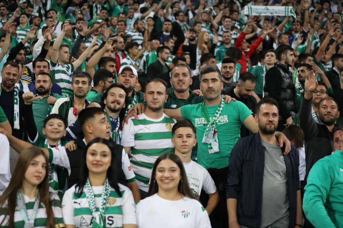 (FOTO GALERİ) Bursaspor-Isparta 32 Spor Taraftar Fotoğrafları-1