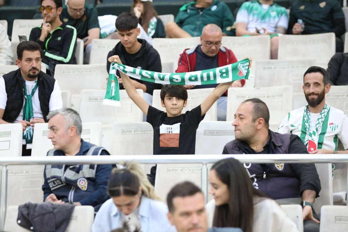 (FOTO GALERİ) Bursaspor-Isparta 32 Spor Taraftar Fotoğrafları-1
